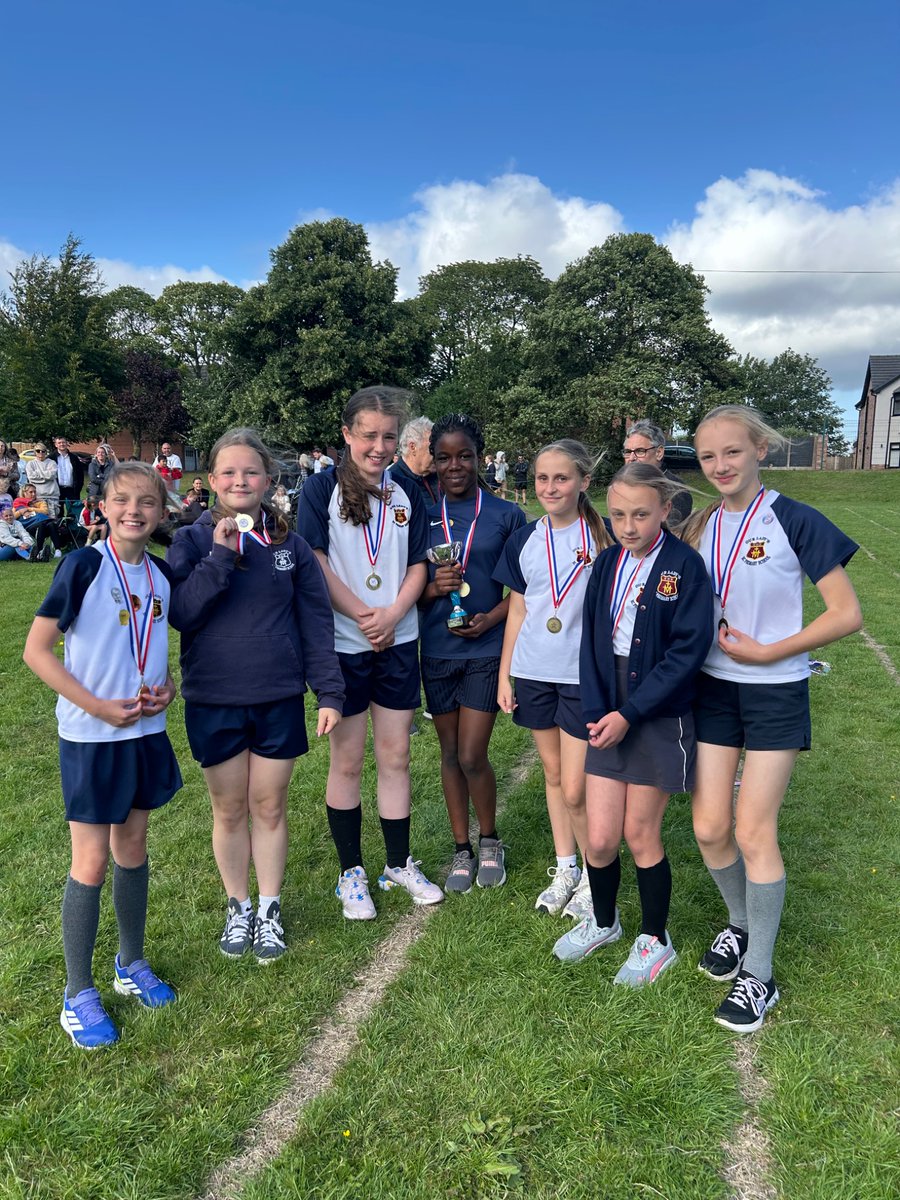mrspyear4's tweet image. ⭐️ 🏃🏼 Well done to all our children who competed in the Aspull Inter School Sports. We are so proud of you all! ⭐️ 🏃🏽‍♀️ @OURLADYSASPULL