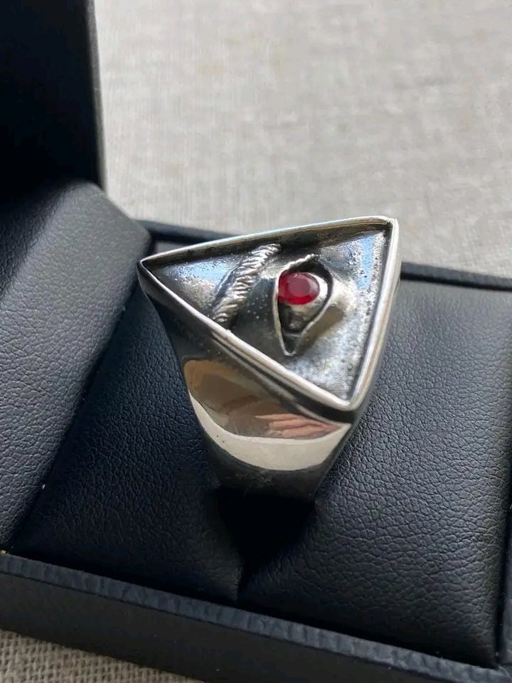 Kate44281's tweet image. Join The illuminati And Have Your Happy Life ❤️ All Thanks To The illuminati Grandmaster 🤘🤘