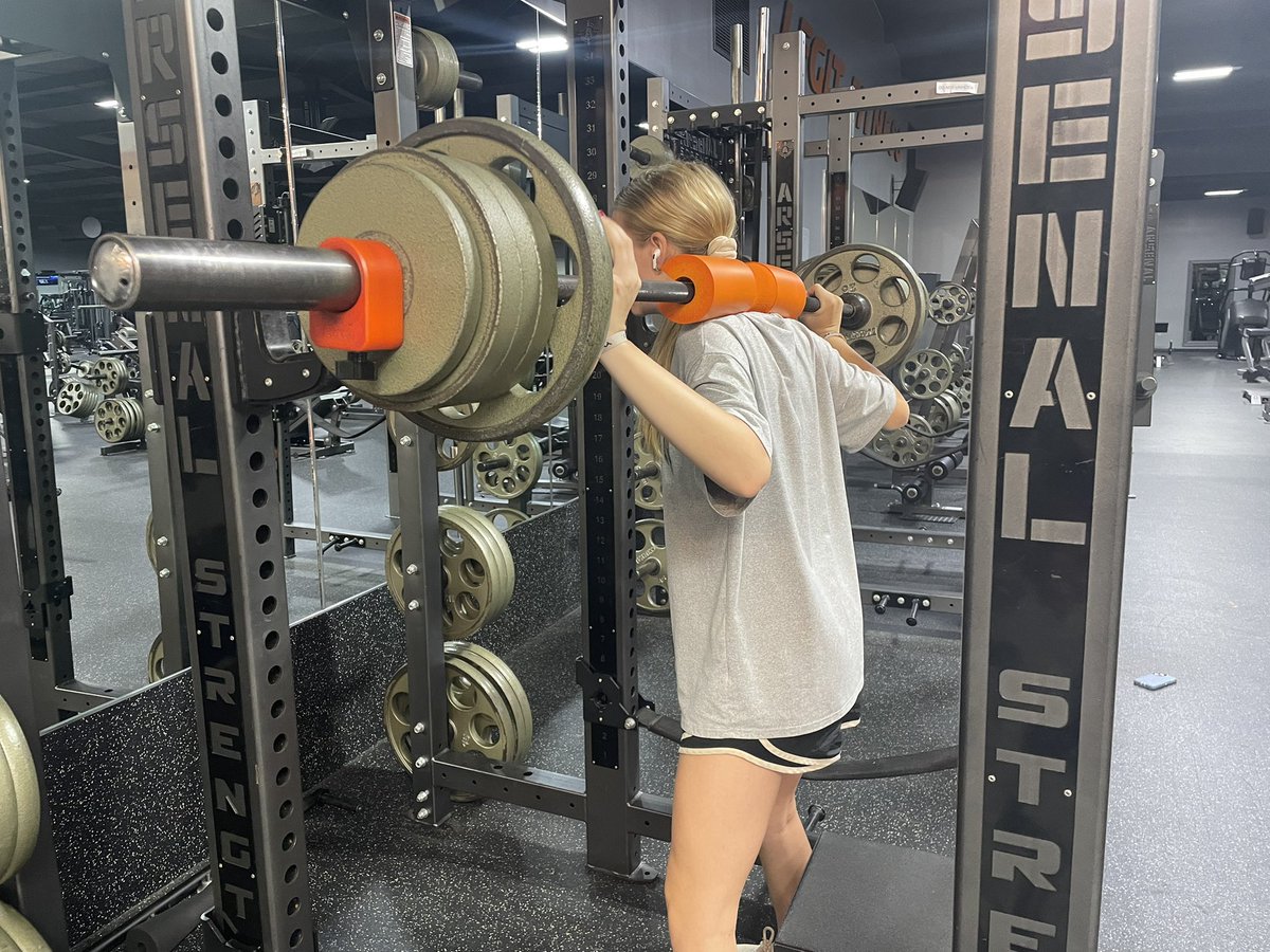 Isabellsoftball's tweet photo. Everyday is an opportunity to learn and improve yourself.  Can’t wait for this weekend in Raleigh.
@NCSACoachDaily @MelisaShock @MegPlesko9 @LLefty18 @grayskye26 @MonteSherrill @coachmegsmith @c_lyon22 @Coach_M_Booth https://t.co/csxLdrmfr9
