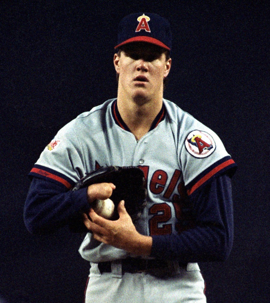 Baseball’s Greatest Moments (@bbgreatmoments) on Twitter photo What an inspiration he was on the mound. What an inspiration he was on the mound.