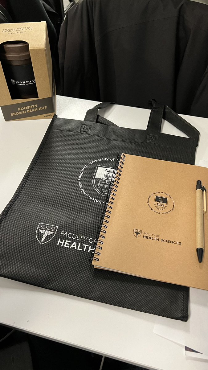 u7dd21's tweet photo. Excited to begin my surgical training at the University of Cape Town 🇿🇦🩺👨🏻‍⚕️…… https://t.co/ErupLM0RpI