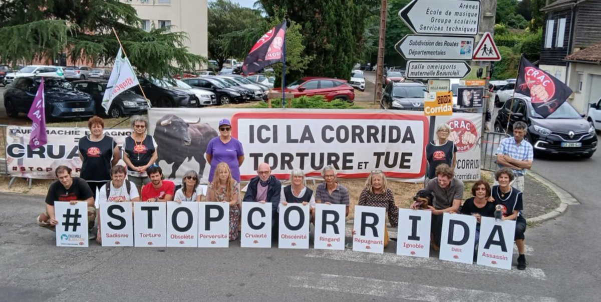 Manifestation anti-corrida à Eauze (Gers) aux côtés du #CRACEUROPE et #Allianceethique ce dimanche 6 juillet
