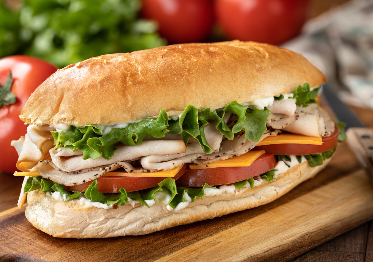 Leftover hot dog buns from the Fourth? How about a mini-sub for lunch? 😋