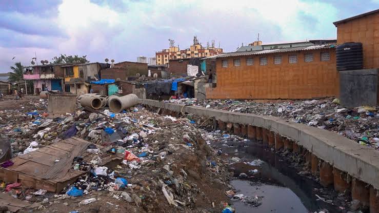 <a href="/Inmyidgaferaa__/">𝕋𝕖𝕒𝕞 ℕ𝕚𝕤𝕙𝕒𝕟𝕥 𝕠𝕗𝕗𝕚𝕔𝕚𝕒𝕝</a> The world's largest slum is Dharavi, located in Mumbai, and audacity to say "luxurious life" 😭😭