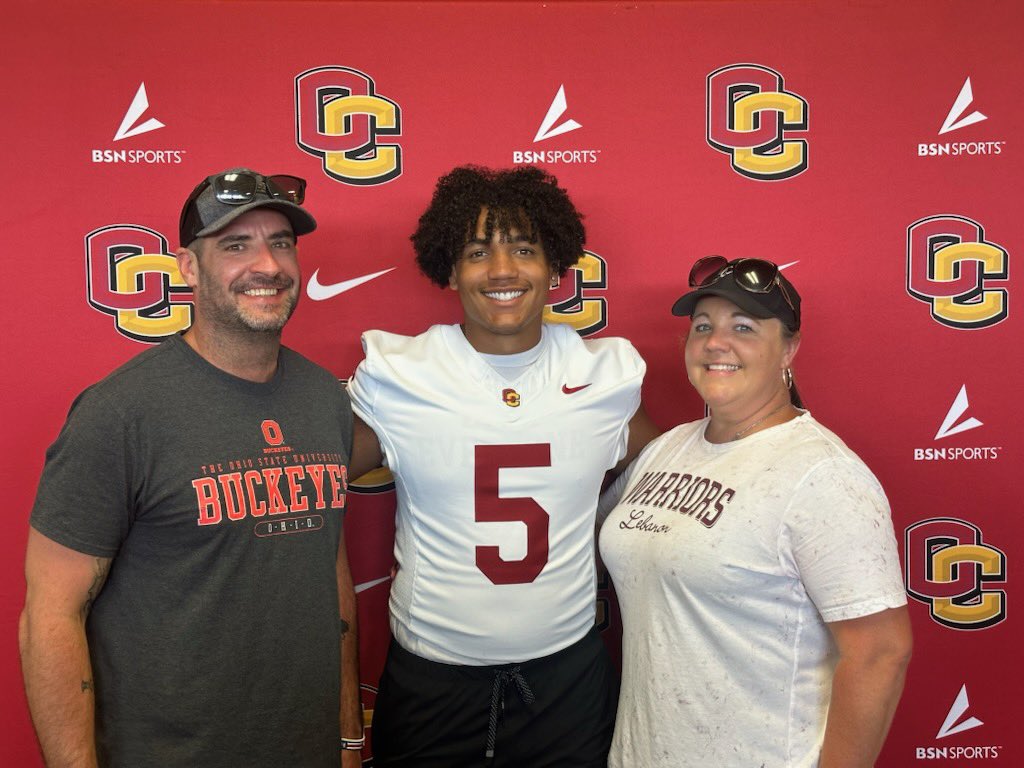 camfos245's tweet image. I had a great visit to Oberlin College today. Thank you @CoachJPont and @CoachBenHammer for a great time! 

@CoachMicahFaler @Coach_Pflug @Coach___Jones @T_Burns32 @coach_groh @JacobLangstonV @DBCoachEllis