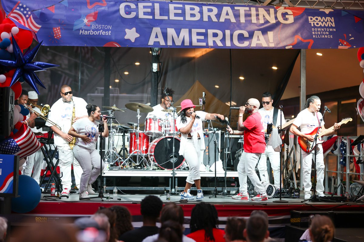 Downtown Boston tweet media