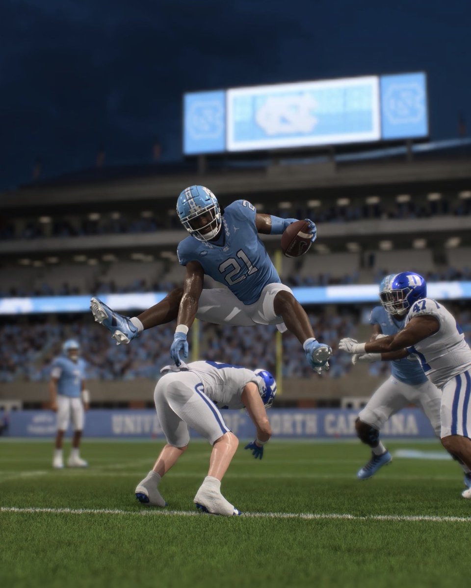 Carolina Football tweet media