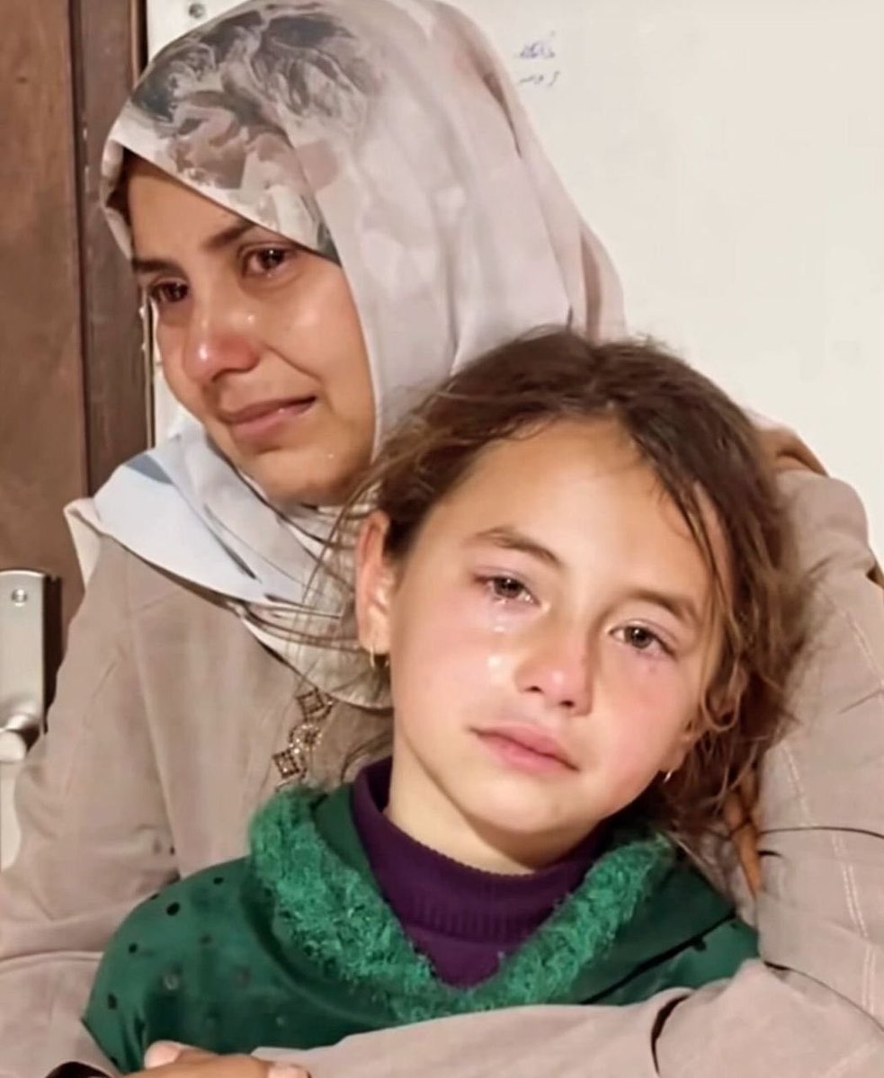 If you see this little angel girl, reply with 💔🇵🇸