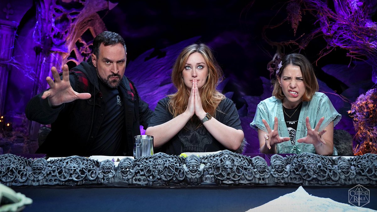 CriticalRole's tweet image. 🔮 🇦🇺 WEEKLY SCHEDULE 💀 🕯

#AgeOfUmbra is back THIS THURSDAY as our #Daggerheart tale of terrors from the Amber Reach continues, PLUS experience all the adventure of our Sydney, Australia LIVE show exclusively on BEACON this Tuesday, and an all-new episode of #UNEND this…