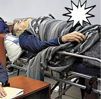 Recuerdo cuando los "proscribieron" a Luis Patti y lo hicieron declarar en estado terminal en camilla.... fue en 2013 y estaban los que LLORAN PROSCRIPCION ahora