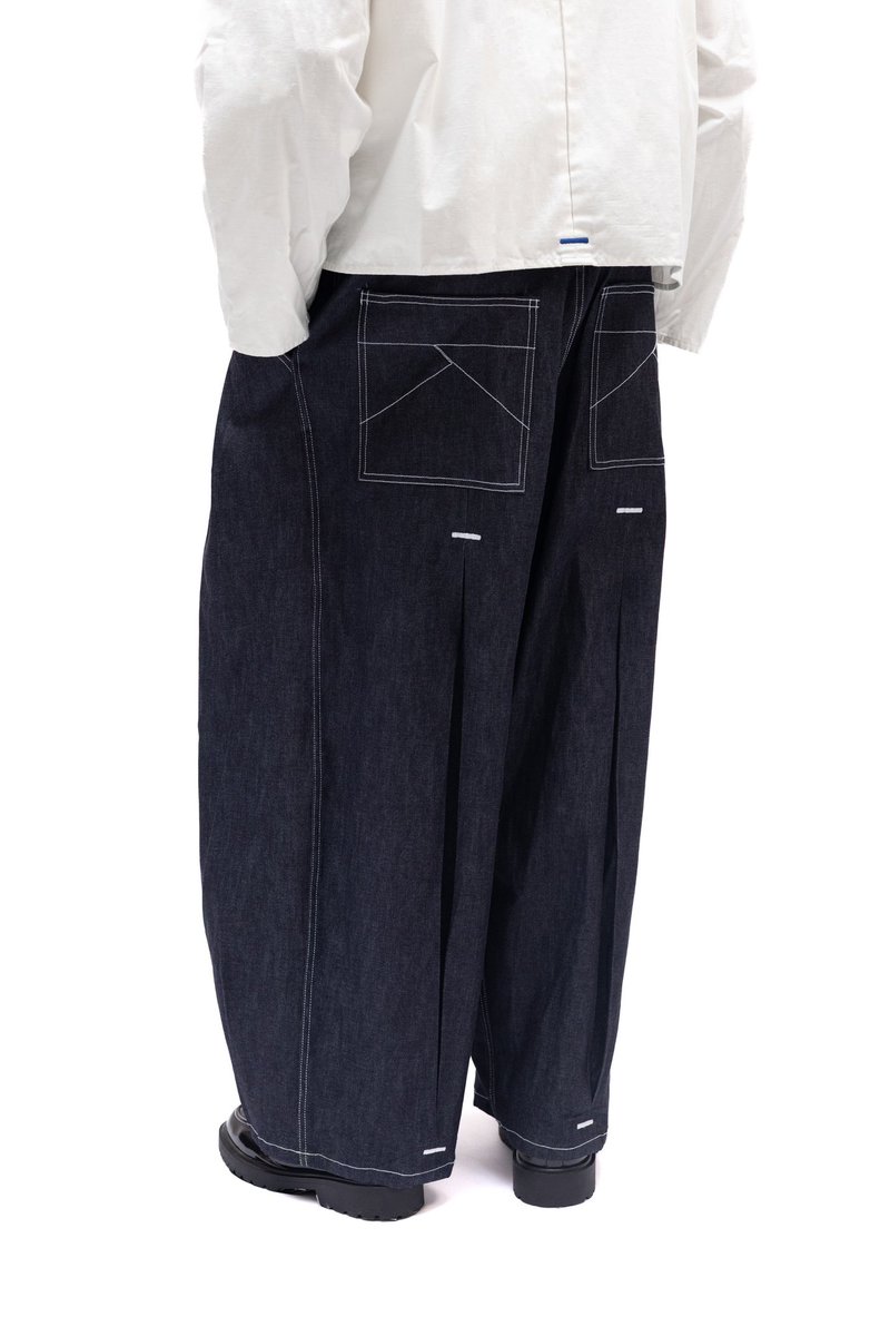 kumo_studio's tweet photo. JEAN DENIM À PLI

Online https://t.co/hLpVahAW5Z https://t.co/G8krAmPMTN