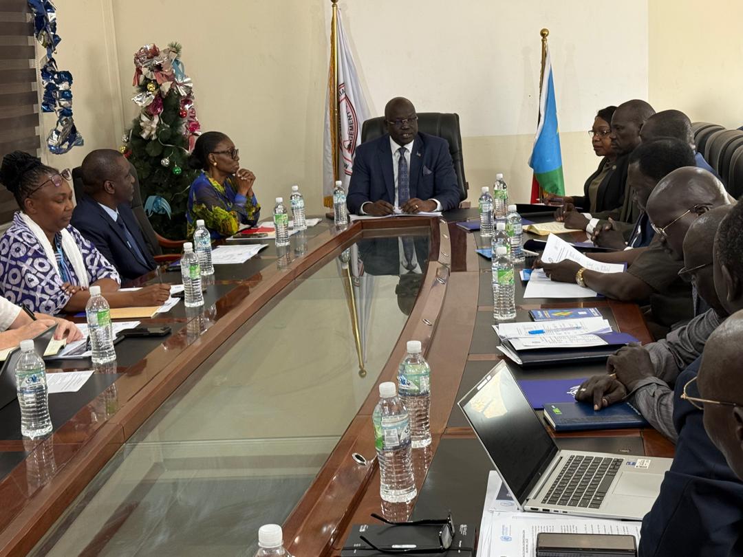 unicefssudan's tweet image. UN Agencies & the Govt of South Sudan have signed a Joint Communiqué to Combat the alarming Cholera Outbreak.
✅ Lifesaving Supplies
✅ Resource mobilisation
✅ Humanitarian Access
✅ Communication
Urgent action to save lives: Political Leadership & Support from UN agencies #SSOX