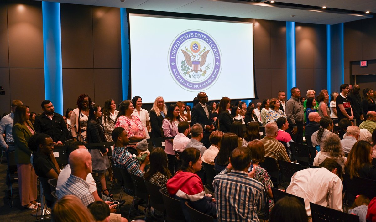 MDAH_Official's tweet image. MDAH kicked off commemoration of @America250 by hosting a Naturalization Ceremony at the Two Mississippi Museums. By an oath of citizenship administered by U.S. District Judge Daniel P. Jordan III, seventy-eight people became American citizens.