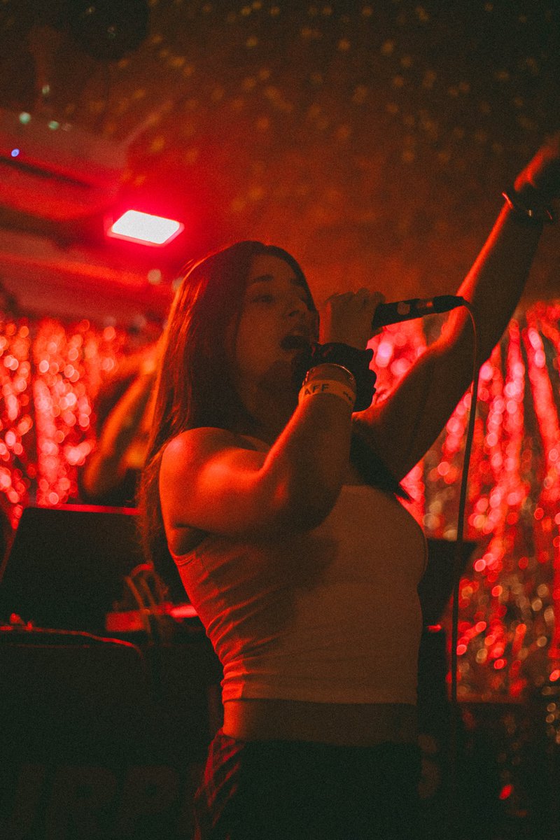 A Magia da Tixa não deixou ninguém Infeliz e, se isto fosse um sonho, ninguém queria Acordar 🧸
Temos Pressa de mais momentos assim e nunca é Pedir Demais ter Me Times como este 💜

𝐏𝐔𝐑𝐏𝐋𝐄 𝐊𝐄𝐘𝐒 𝐈𝐍𝐕𝐈𝐓𝐄𝐒 #𝟐