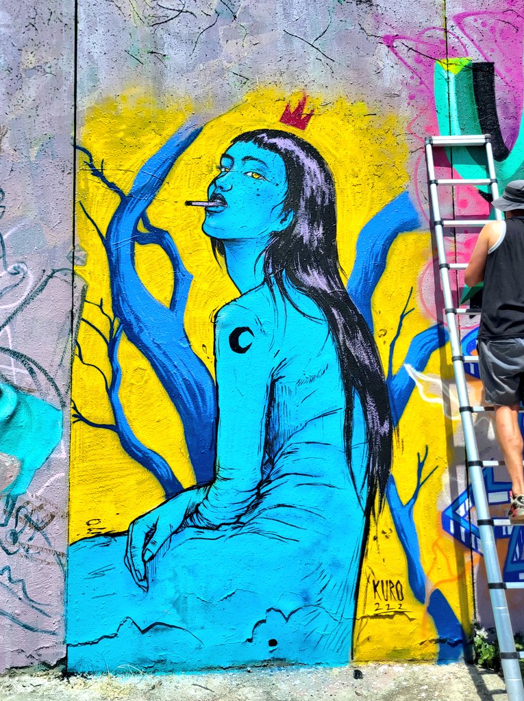 Kurotriple2's tweet image. Peinture réalisée dans le cadre de la troisième édition du Carnage mural à Montpellier ☀️
Il faisait 38° et j'ai faillis choper une insolation mais content de ce que j'ai réussi à faire !
