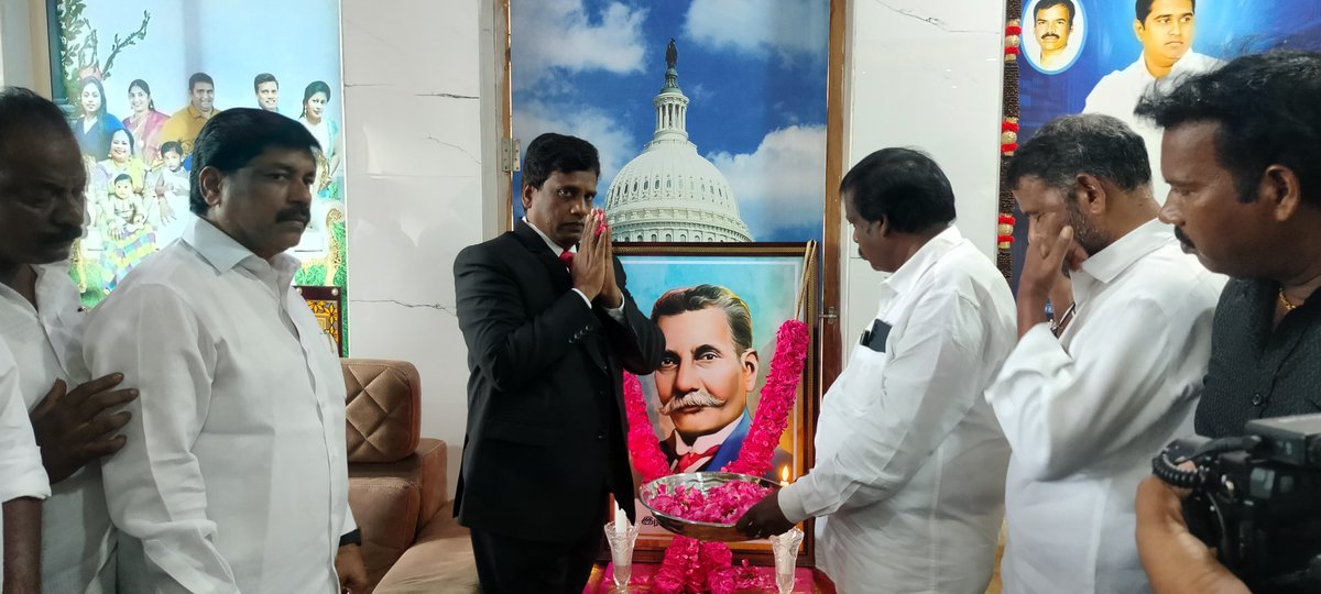 Anandan P (@anandantnbsp) on Twitter photo рокроХродрпВро░рпН родро┐ро╡ро╛ройрпН рооро╛ро╡рпАро░ро░рпН родро╛родрпНродро╛ роЗро░роЯрпНроЯрпИрооро▓рпИ роЪрпАройро┐ро╡ро╛роЪройрпН роиро┐ройрпИро╡рпБ родро┐ройрооро╛рой роЗройрпНро▒рпБ рокрпБроХро┤рпН ро╡рогроХрпНроХроорпН роЪрпЖро▓рпБродрпНродро┐ройрпЛроорпН.
рд╡реАрд░ рдХреНрд░рд╛рдВрддрд┐рдХрд╛рд░реА рдерд╛рдард╛ рдЗрд░рдЯреНрдЯреИ рдорд▓реИ рд╢реНрд░реАрдирд┐рд╡рд╛рд╕рди рдХреА рдкреБрдгреНрдпрддрд┐рдерд┐ рдкрд░ рдЖрдЬ рд╣рдордиреЗ рд╢реНрд░рджреНрдзрд╛рдВрдЬрд▓рд┐ рдЕрд░реНрдкрд┐рдд рдХреАред
On the memorial day of the brave revolutionary hero, Thaatha Irattai Malai Srinivasan, we рокроХродрпВро░рпН родро┐ро╡ро╛ройрпН рооро╛ро╡рпАро░ро░рпН родро╛родрпНродро╛ роЗро░роЯрпНроЯрпИрооро▓рпИ роЪрпАройро┐ро╡ро╛роЪройрпН роиро┐ройрпИро╡рпБ родро┐ройрооро╛рой роЗройрпНро▒рпБ рокрпБроХро┤рпН ро╡рогроХрпНроХроорпН роЪрпЖро▓рпБродрпНродро┐ройрпЛроорпН.
рд╡реАрд░ рдХреНрд░рд╛рдВрддрд┐рдХрд╛рд░реА рдерд╛рдард╛ рдЗрд░рдЯреНрдЯреИ рдорд▓реИ рд╢реНрд░реАрдирд┐рд╡рд╛рд╕рди рдХреА рдкреБрдгреНрдпрддрд┐рдерд┐ рдкрд░ рдЖрдЬ рд╣рдордиреЗ рд╢реНрд░рджреНрдзрд╛рдВрдЬрд▓рд┐ рдЕрд░реНрдкрд┐рдд рдХреАред
On the memorial day of the brave revolutionary hero, Thaatha Irattai Malai Srinivasan, we