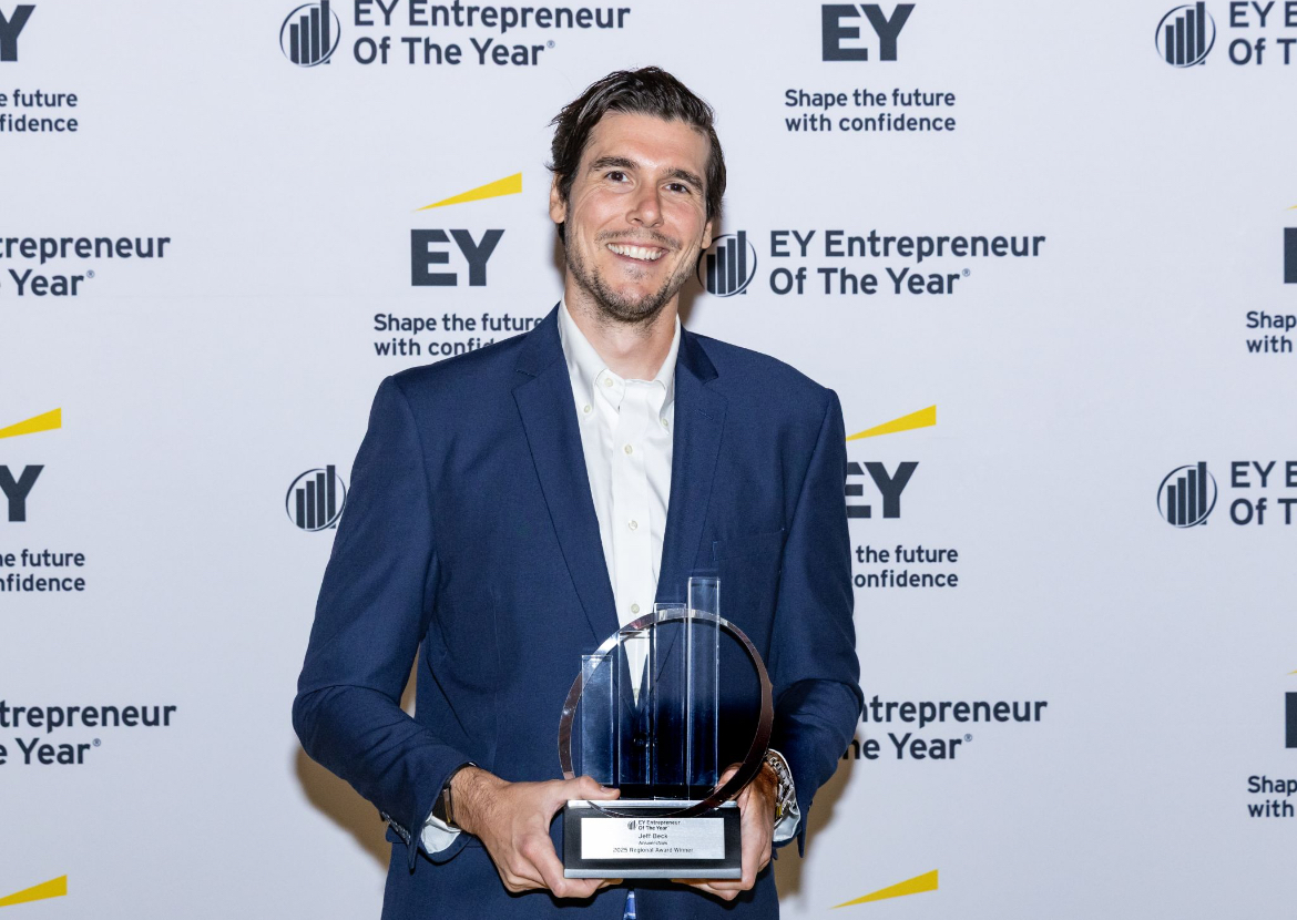 Startup Virginia (@thestartupva) on Twitter photo Big congrats to Jeff Beck, founder of <a href="/answersnow/">AnswersNow</a>, an SVA Incubator startup for being named EY Entrepreneur Of The Year® 2025 for the Mid-Atlantic region! 👏 Big congrats to Jeff Beck, founder of <a href="/answersnow/">AnswersNow</a>, an SVA Incubator startup for being named EY Entrepreneur Of The Year® 2025 for the Mid-Atlantic region! 👏