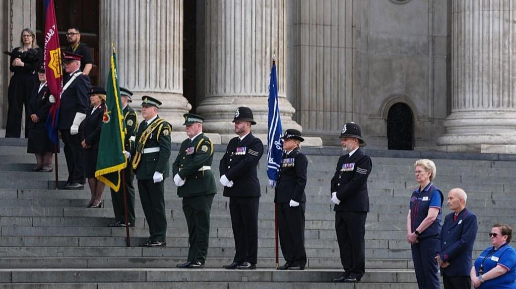 rushanaraali's tweet image. It was an honour to attend the Service of Commemoration for the victims of the 7/7 attacks.
On the 20th anniversary of 7/7, we remember the 52 people who lost their lives and all those who were injured and affected.
We also pay tribute to the incredible courageousness and…