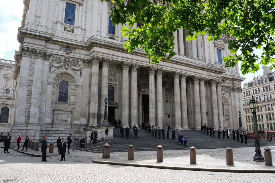 rushanaraali's tweet image. It was an honour to attend the Service of Commemoration for the victims of the 7/7 attacks.
On the 20th anniversary of 7/7, we remember the 52 people who lost their lives and all those who were injured and affected.
We also pay tribute to the incredible courageousness and…