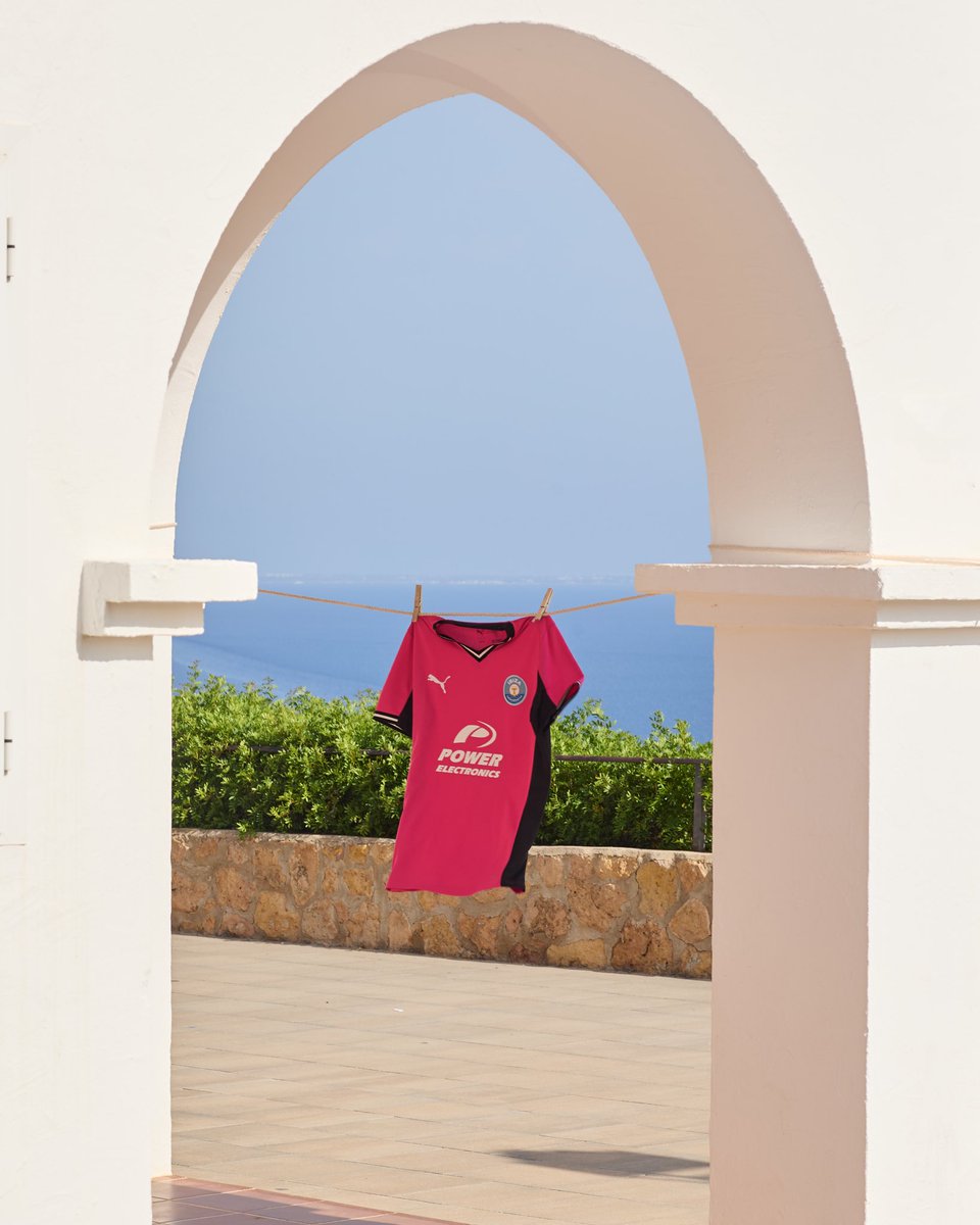 Hippy Market 🩷🖤