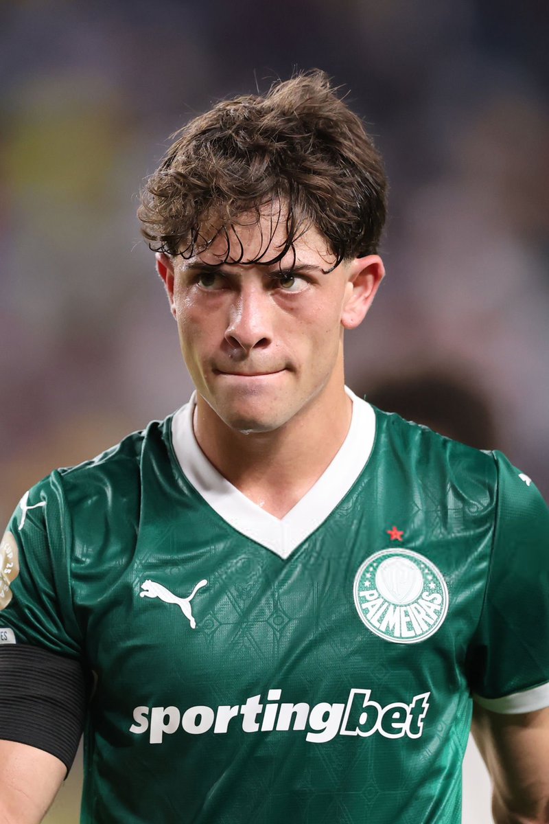 Lionel Scaloni sigue de cerca a Agustín Giay, lateral derecho de Palmeiras. En ese lugar de la cancha tiene a Gonzalo Montiel y Nahuel Molina Lucero. Pero podría citar al ex defensor de San Lorenzo para verlo de cerca.