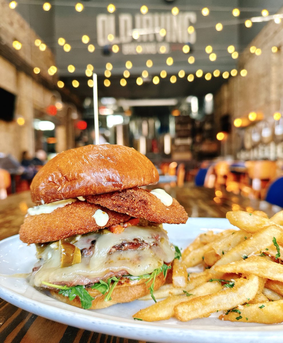 OldIrvingBeer's tweet photo. #burgeroftheweek = Spicy Double Cheeseburger! Two 4oz Prime beef patties wood-fire grilled, pepper jack, crispy red onion rings, giardiniera, jalapeño aioli, & arugula on a toasted brioche. Good thru Sunday. https://t.co/KvIRZTwNoe