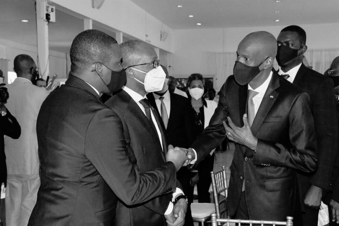 hansjosephl1's tweet image. Rendez Justice au Président Jovenel Moïse horriblement assassiné afin que son peuple puisse faire son deuil.
La réconciliation nationale et la paix durable dépendent du verdict des tribunaux dans ce magnicide.