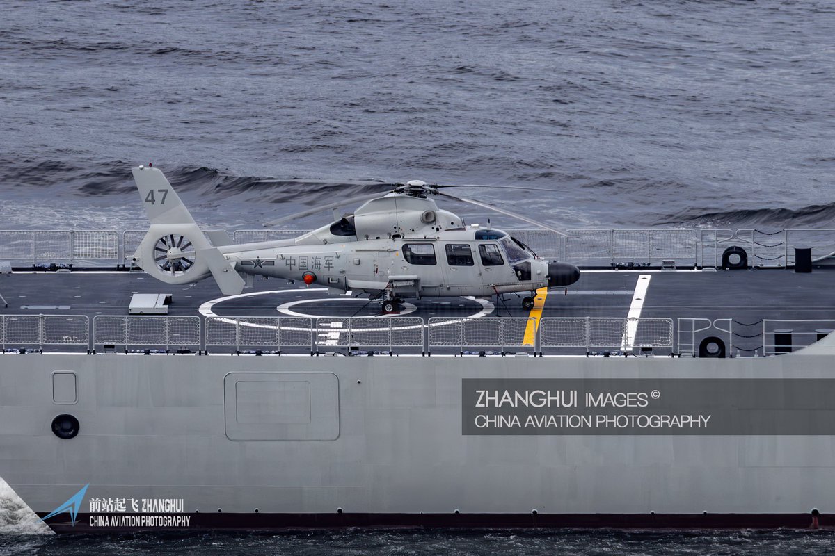 stella991214's tweet image. Z-9 Z-9 Z-9 With the commissioning of large destroyers like the Type 055, the progress of carrier-based aircraft now seems notably slow—the Z-20 helicopter still hasn’t made its appearance.