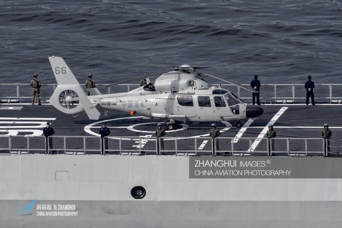 stella991214's tweet image. Z-9 Z-9 Z-9 With the commissioning of large destroyers like the Type 055, the progress of carrier-based aircraft now seems notably slow—the Z-20 helicopter still hasn’t made its appearance.
