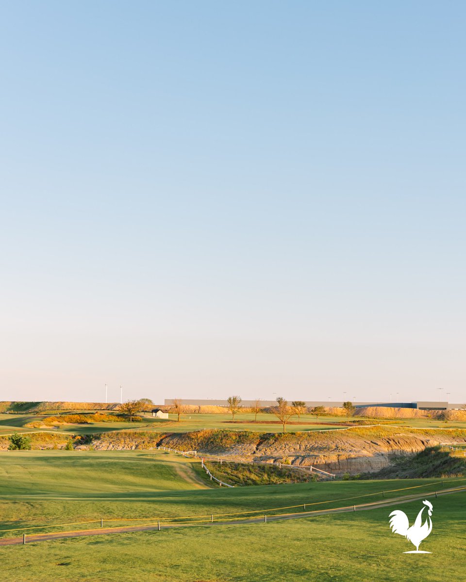 redfeathergc's tweet photo. Only 150 Full Golf Memberships left.
This is just the beginning. 🙌

Championship golf. Laid-back luxury.
The Red Feather lifestyle is calling. https://t.co/9hzKUxAEoB