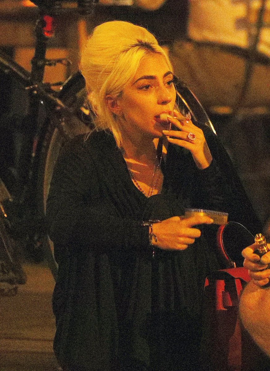 gagasvause's tweet photo. https://t.co/twnEHA7uM6