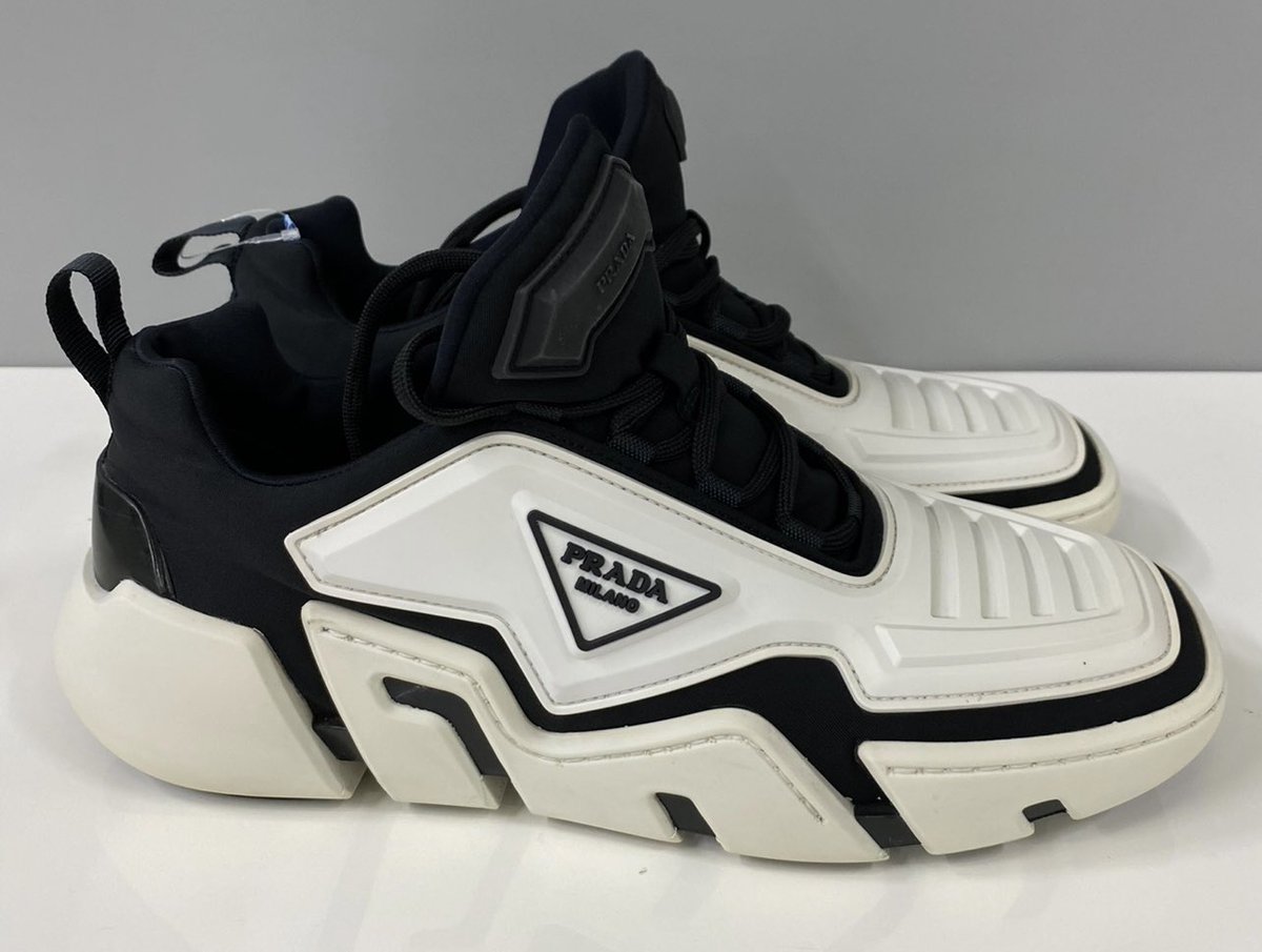 出来上がりはこちら
いいんじゃないですかね
#Prada