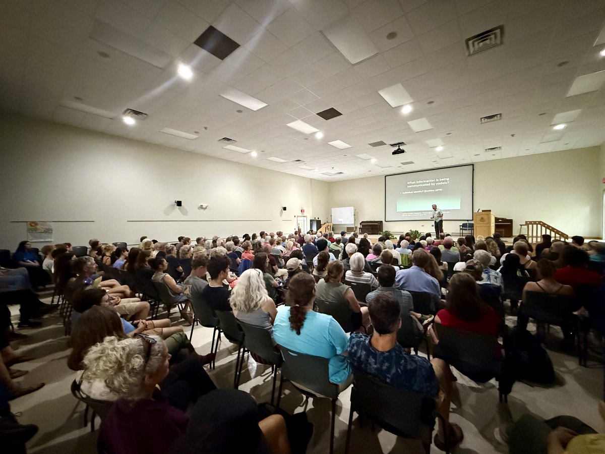 UMBS's tweet image. Loon lovers across northern Michigan visited the @UMich Biological Station last week to hear loon biologist Jay Mager. Read the fascinating story behind the charismatic northern diver known for alluring, distinctive calls: myumi.ch/pVdPZ