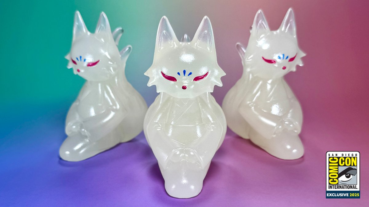 As kitsune grow older, the number of tails increase. Seated Soonay might be growing up but this exclusive is LE 15 Glow Down. Cast with 2 kinds of GITD pigment, there's a surprise when the lights go low. These figures will be $95. Be sure to watch <a href="/7BucksAPop/">7 Bucks A Pop</a> for more news!