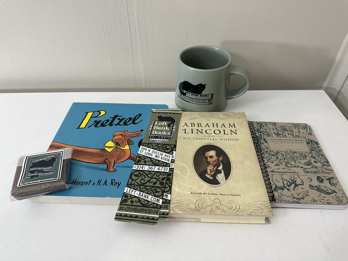 MariaDDuenas's tweet photo. . @LeftBankBooks, an independent bookstore in St. Louis, is where I’ve been buying my academic books since I arrived at UIS https://t.co/W6f57ZRqzg