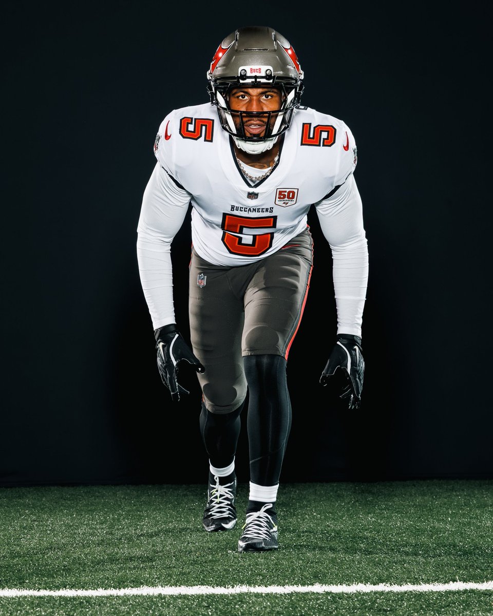 BucsMuse tweet media