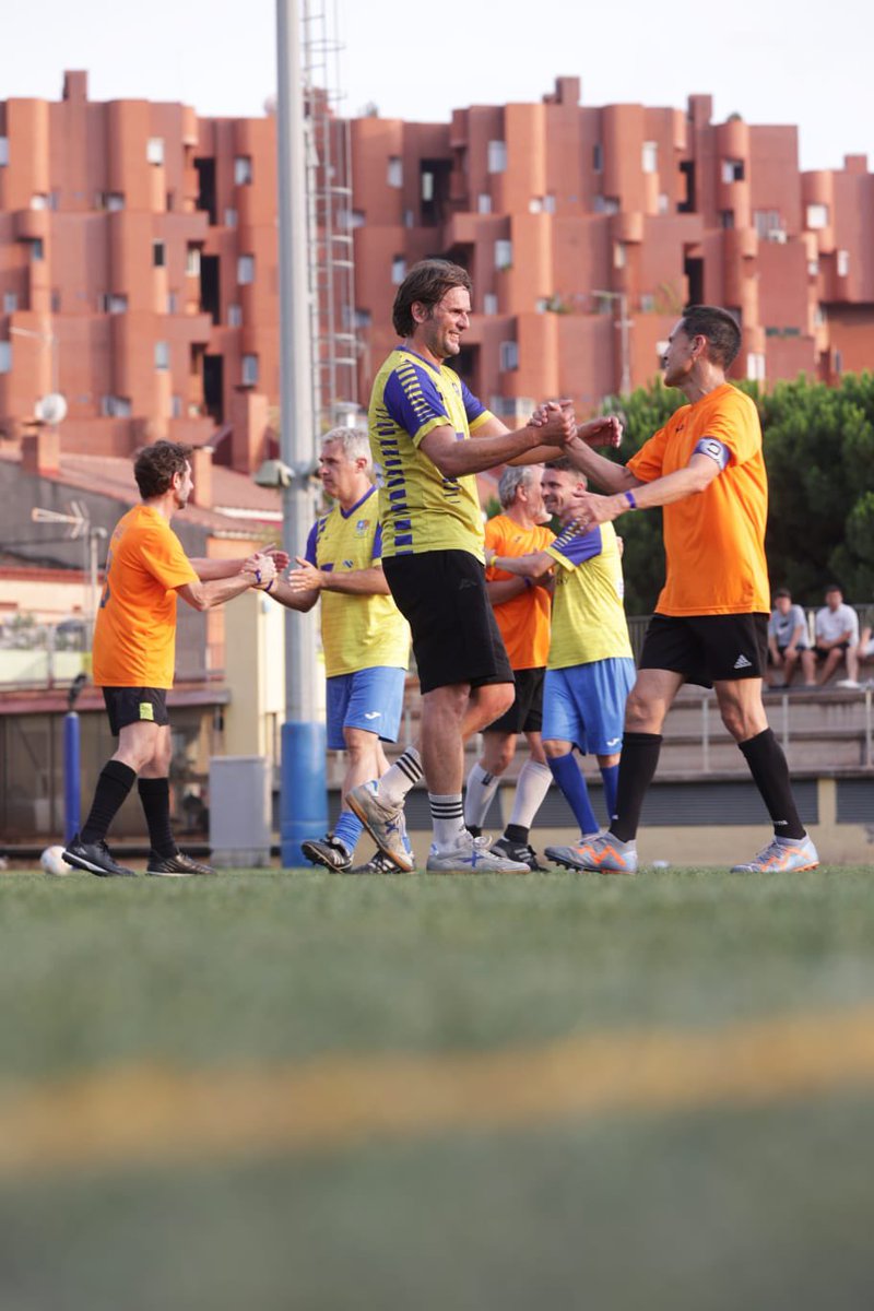PSC Sant Just (@pscsantjust) on Twitter photo Felicitats als jugadors de la Jurassic Cup de Sant Just! El torneig va reunir 195 jugadors de més de 45 anys en una jornada amb fases competitives, mesures contra la calor i un final festiu amb aperitiu i rifa. <a href="/joanbasaganyas/">Joan Basagañas</a> Felicitats als jugadors de la Jurassic Cup de Sant Just! El torneig va reunir 195 jugadors de més de 45 anys en una jornada amb fases competitives, mesures contra la calor i un final festiu amb aperitiu i rifa. <a href="/joanbasaganyas/">Joan Basagañas</a>