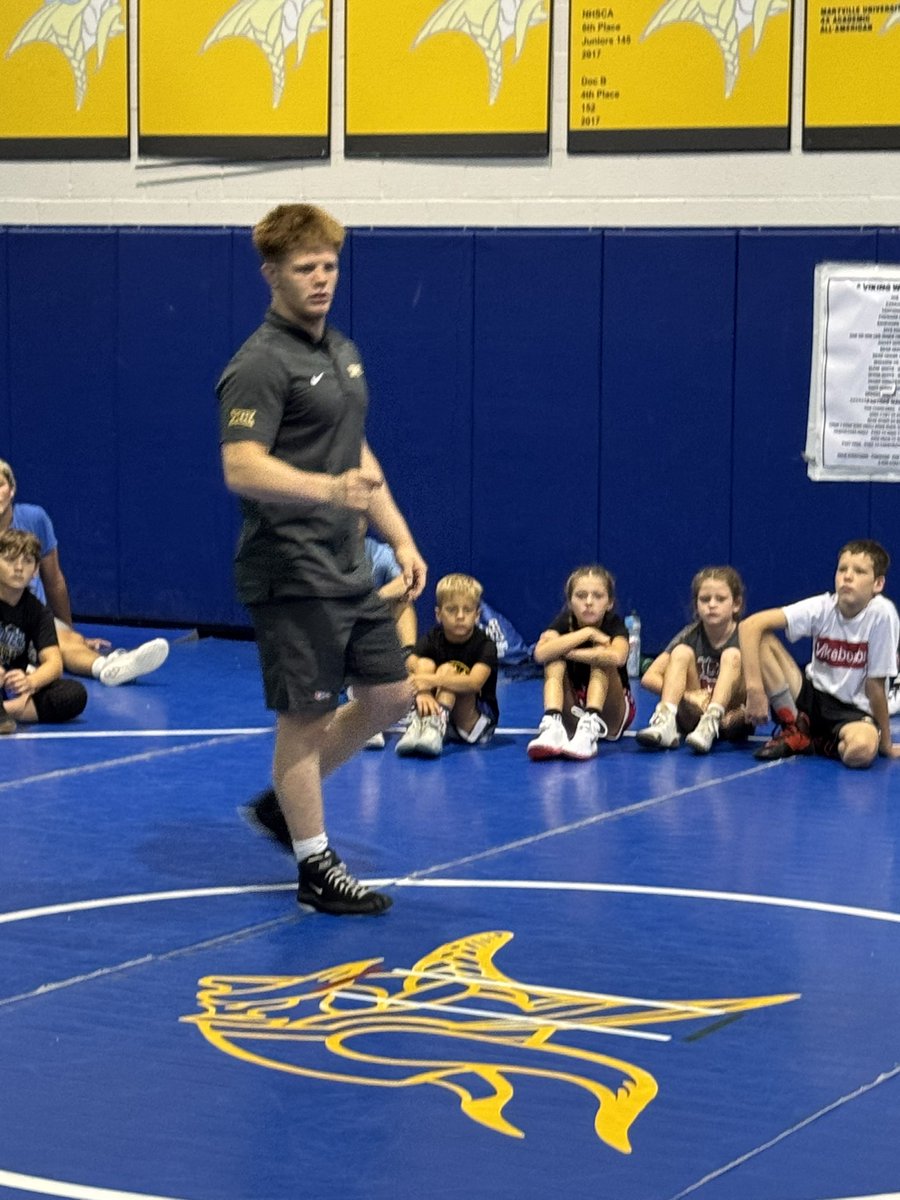 HowellWrestling's tweet image. Huge shoutout to @ASinclair97  and @ConnorFlynn4 who were awesome technicians for the first day of Howell Camp, 2 great kids and wrestlers @MizzouWrestling