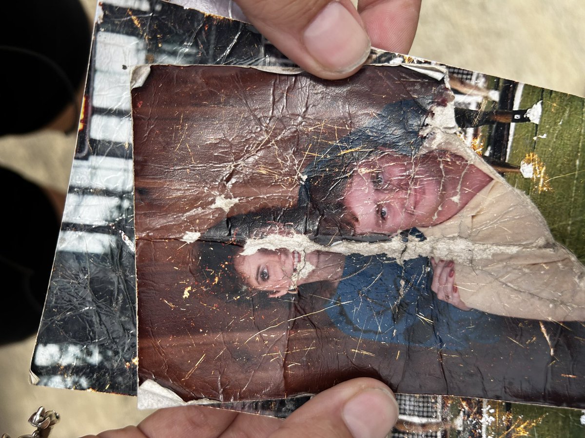 DylMcK14's tweet image. I spoke with a Center Point woman who walked the lake on Saturday. She found three family photos and is trying to get them into the hands of their owner.
Let us know if you know who these people are. #kerrunited