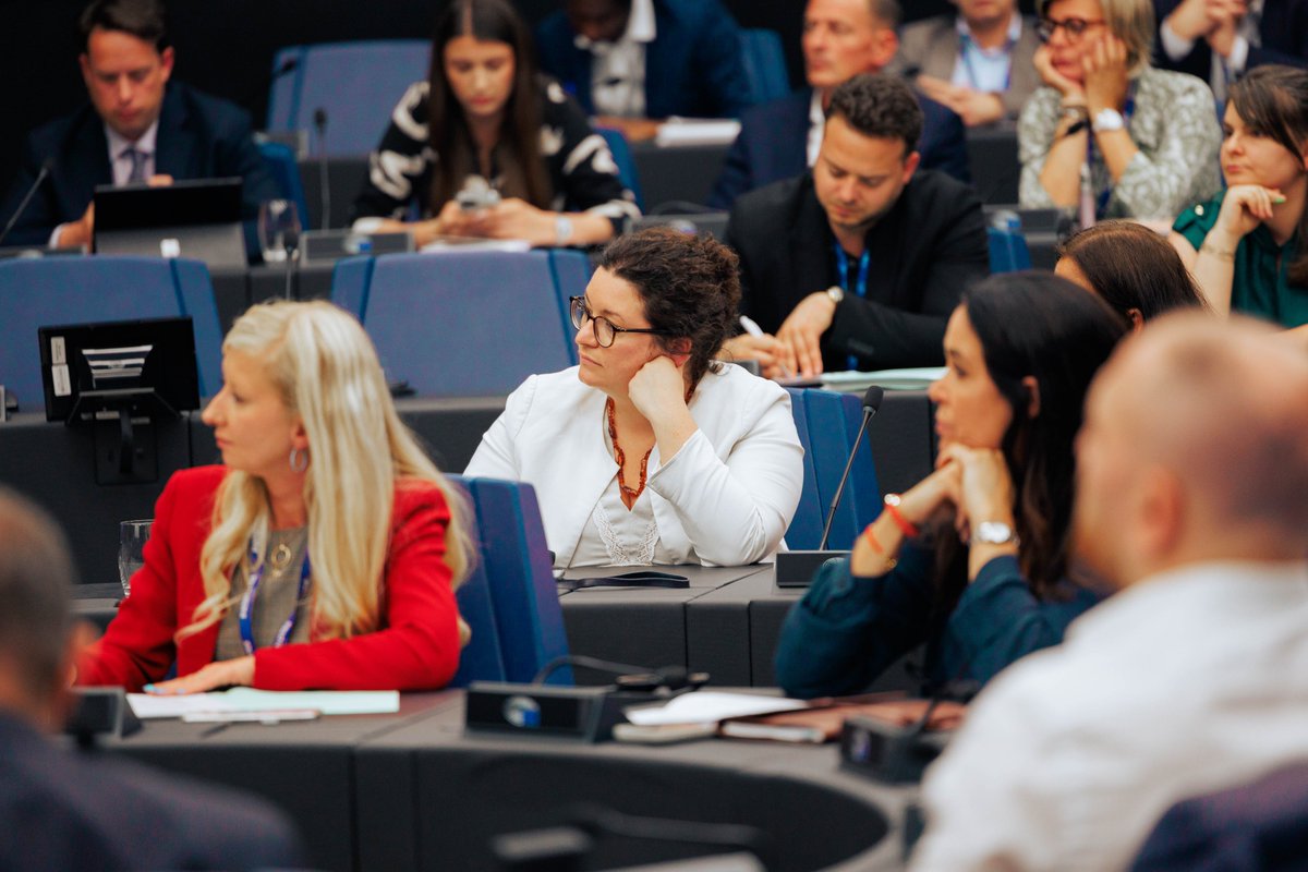 La délégation RN au Parlement européen et le groupe <a href="/PatriotesEurope/">Patriotes pour l’Europe 🇫🇷</a> voteront cette semaine la motion de censure contre la Commission von der Leyen.

Abus de pouvoir du Pfizergate, pouvoir donné aux intérêts privés et aux ONG militant pour la décroissance et l’immigration