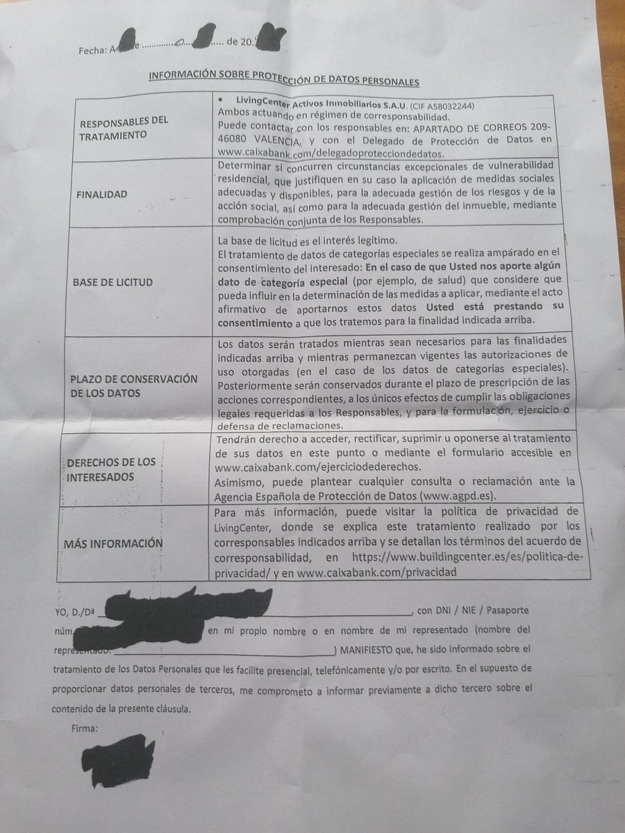 <a href="/caixabank/">CaixaBank</a> diferents afectat hipotecaris reben la visita de persones que els entreguen aquest document per a què el signen si volen negociar. Posa el nom de LivingCenter, pensem que pot ser il·legal perquè la perona que el rep no consta.
