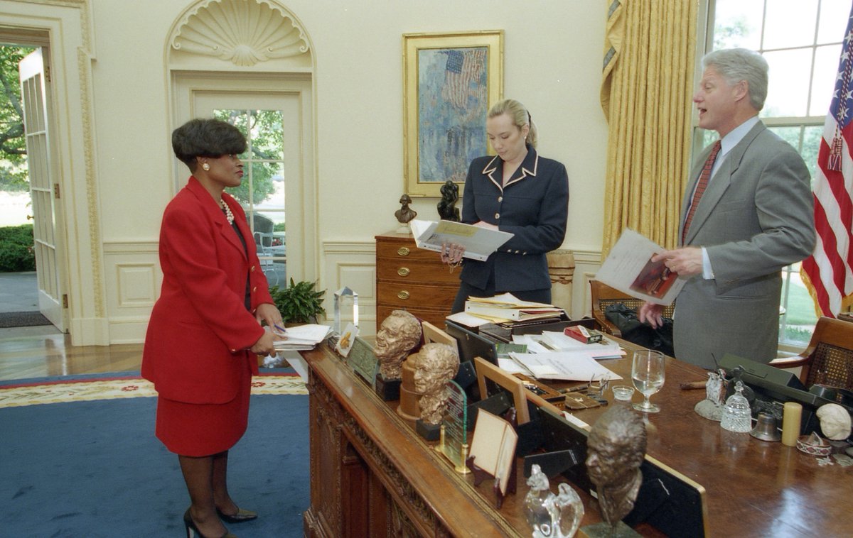 ClintonCenter's tweet image. JOIN US: Go behind the scenes of the Clinton administration with @IamMinyon, former Assistant to the President and Director of White House Political Affairs, and 2024 @DemConvention chair, during our next "Off the Record" program.
🗓️ Wednesday, July 16
🕰️ 6 p.m.
📍Clinton…