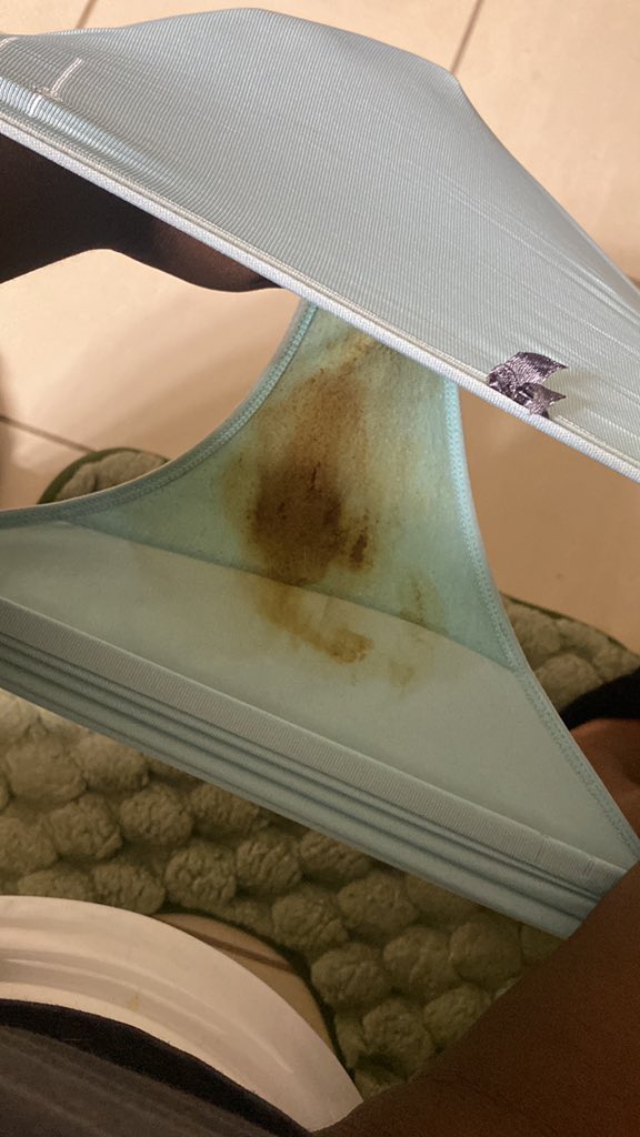 Ugh another pair of panties bites the dust 💩