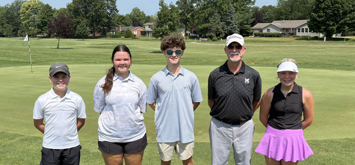 Sages Junior Golf Scramble this morning! Missed a few in the picture!! Congrats to the winning team, captained by Charlie Barre! Other winning team members: Alec Reedy, Sophie Billedo, Tucker Buchanan, Elise Tiedemann!