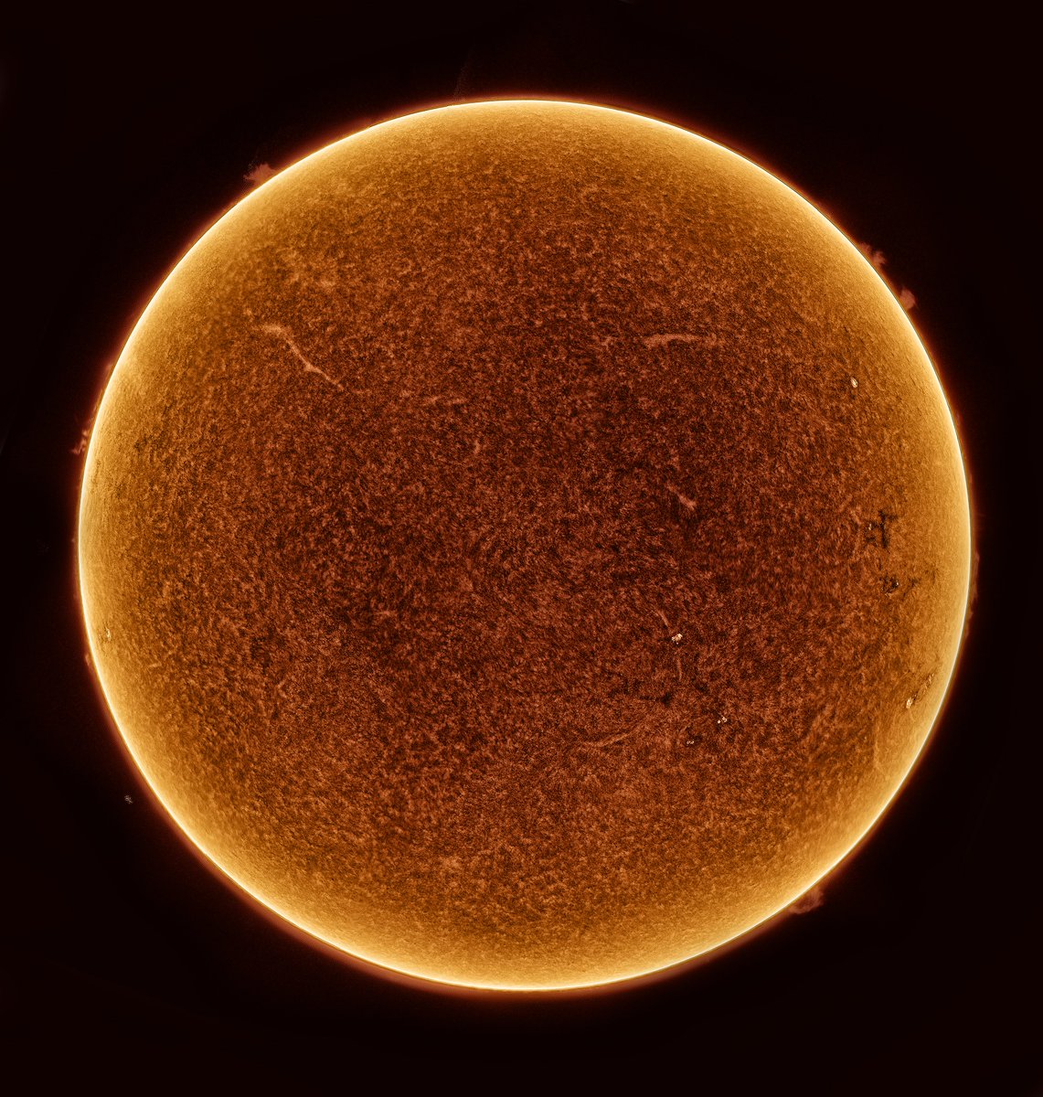 Roger Hyman (@hyman_roger) on Twitter photo Monday 7th July 2025 Sun in hydrogen alpha light. <a href="/MoonHourSocial/">#MoonHour™️Social</a> #astronomy #astrophotogrphy #sunhour Monday 7th July 2025 Sun in hydrogen alpha light. <a href="/MoonHourSocial/">#MoonHour™️Social</a> #astronomy #astrophotogrphy #sunhour