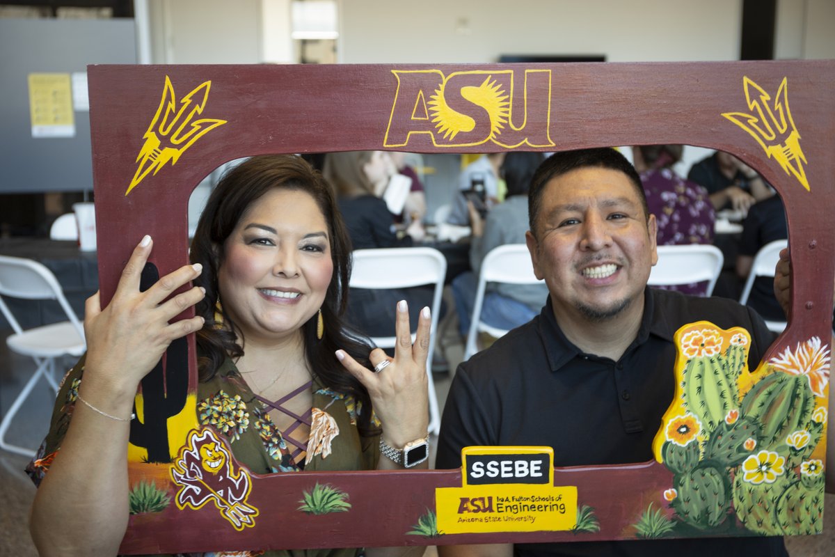 SSEBEatASU's tweet image. ๐Enjoy these photos of the @SSEBEatASU Summer Pizza Party where faculty members and staff took some time to relax and catch up with each other. Thank you, SSEBE Social Committee for organizing and hosting another great event! flic.kr/s/aHBqjCkn7a ๐ #ASUEngineering