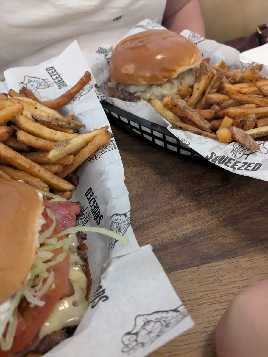 Squeezed is a Bristol institution I reckon 🍔
