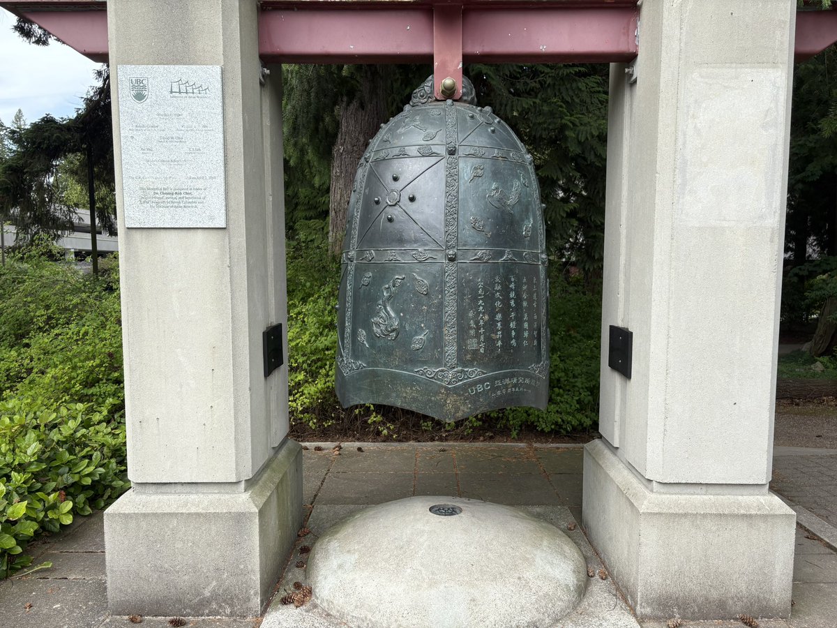 No plans to head back to school any time soon, but I took a little walk around the UBC campus. #yvr #vancouver #ubc #universityofbritishcolumbia