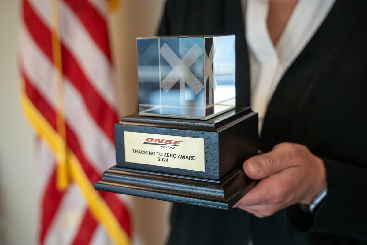 BNSF Railway (@bnsfrailway) on Twitter photo BNSF is proud to recognize five state departments of transportation (DOTs) with its second annual “Tracking to Zero” award!
The 2025 honorees are:
🛤️ Montana Department of Transportation
🛤️ <a href="/IdahoITD/">Idaho Transportation Department</a>
🛤️ <a href="/WYDOTNews/">Wyoming Department of Transportation</a>
🛤️ <a href="/WisconsinDOT/">Wisconsin DOT</a>
🛤️ <a href="/IDOT_Illinois/">IDOT_Illinois</a>
“Tracking to BNSF is proud to recognize five state departments of transportation (DOTs) with its second annual “Tracking to Zero” award!
The 2025 honorees are:
🛤️ Montana Department of Transportation
🛤️ <a href="/IdahoITD/">Idaho Transportation Department</a>
🛤️ <a href="/WYDOTNews/">Wyoming Department of Transportation</a>
🛤️ <a href="/WisconsinDOT/">Wisconsin DOT</a>
🛤️ <a href="/IDOT_Illinois/">IDOT_Illinois</a>
“Tracking to