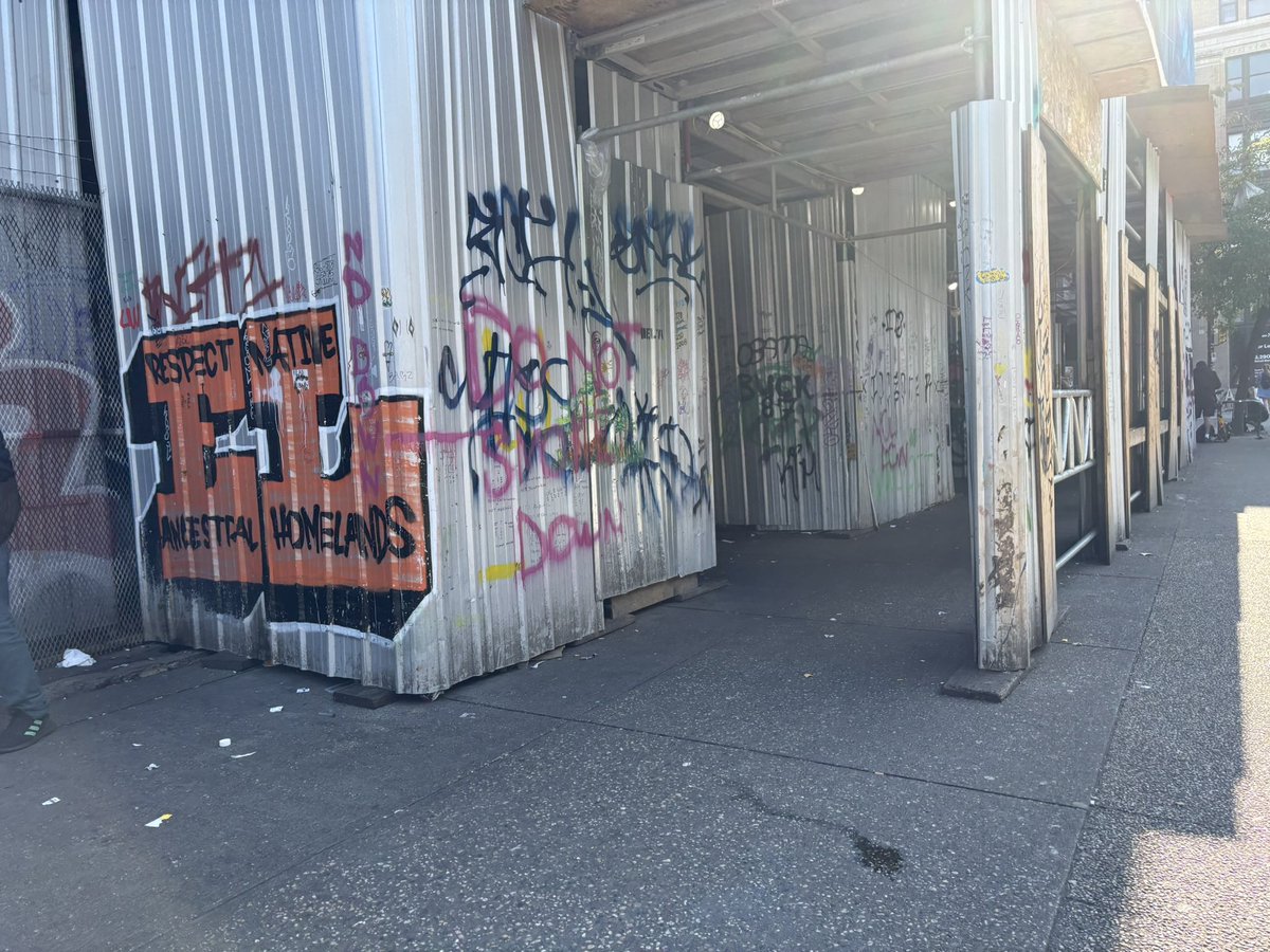 More Downtown Eastside. #yvr #dtes #vancouver